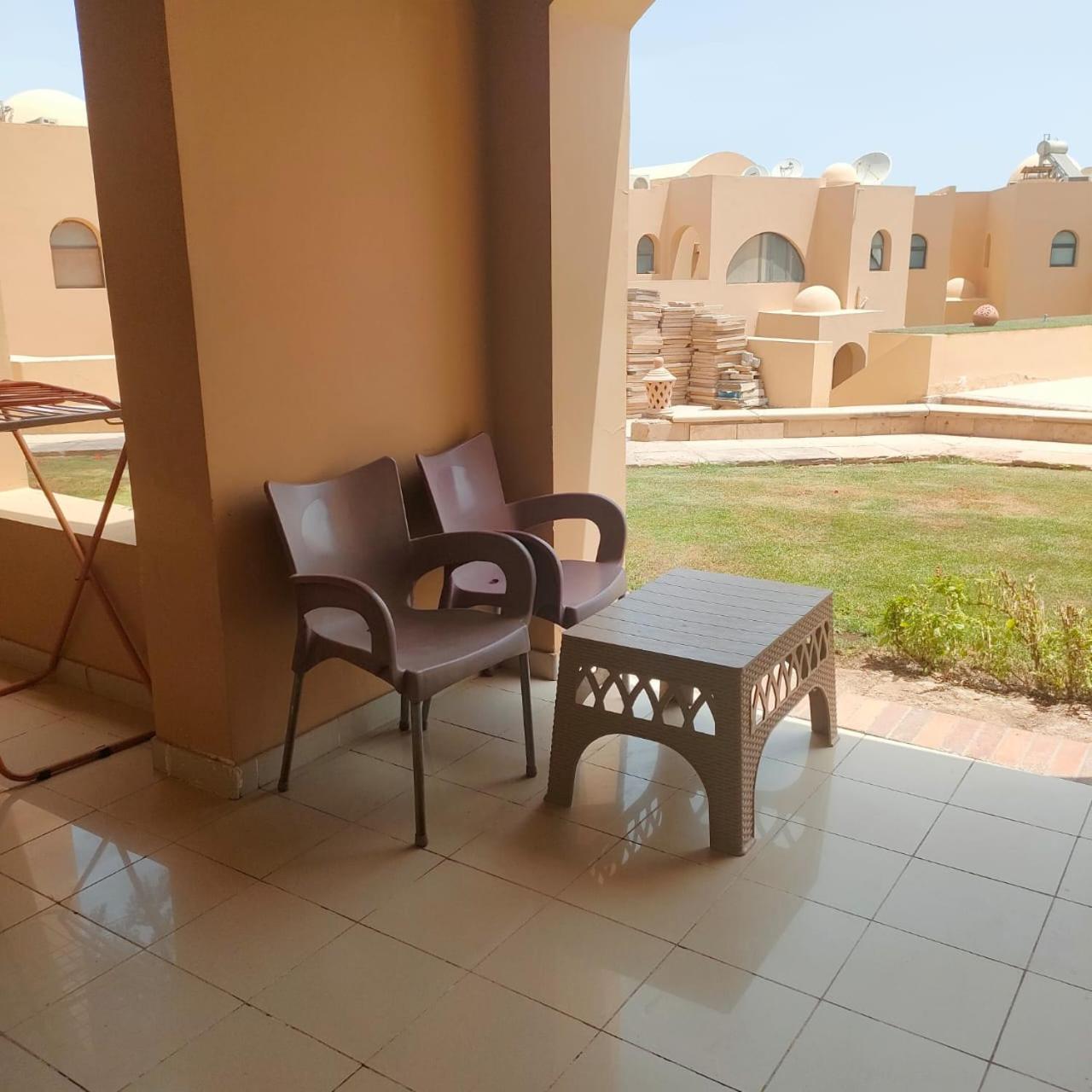 One Bedroom Apt At The View - B104 Gurdaka Kültér fotó
