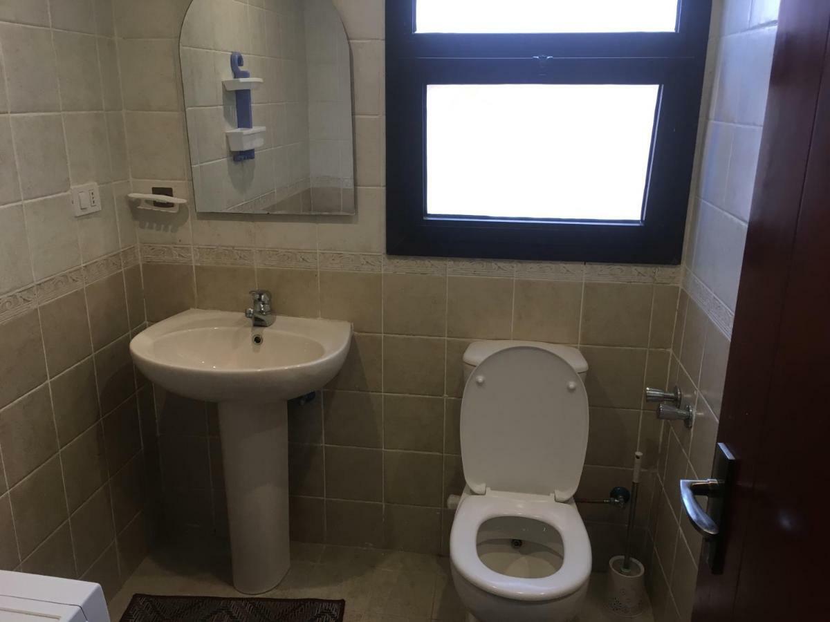 One Bedroom Apt At The View - B104 Gurdaka Kültér fotó